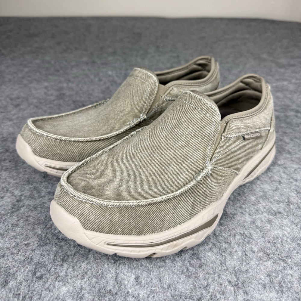 Skechers NWT Relaxed Fit Creston Moseco Slip-On Shoes Mens Size 8.5 Canvas Beige